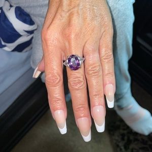 Dark purple costume ring, size 7